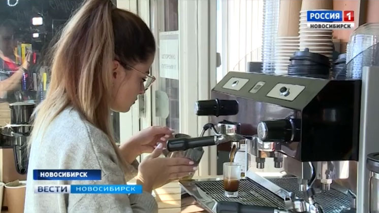 Ученик новосибирской гимназии открыл кофейню рядом со своим учебным заведением