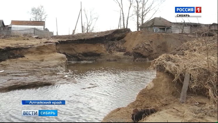 В Алтайском крае начали восстанавливать дома после паводка