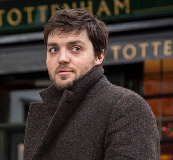 Кадр из сериала "Страйк"