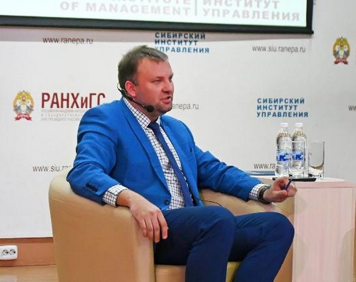 Олег Фёдоров на встрече со студентами