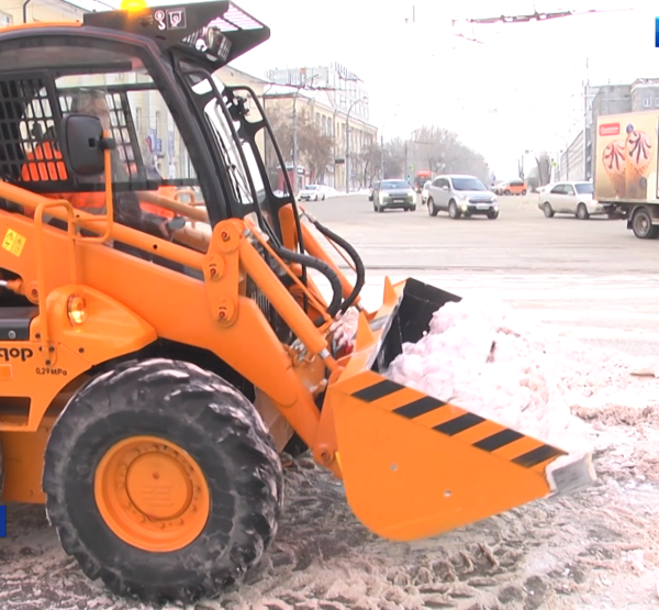 Уборка дорог от снега