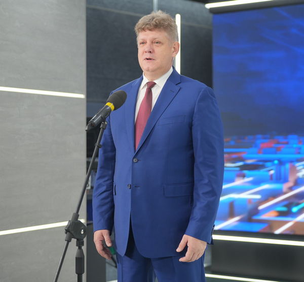 Анатолий Серышев