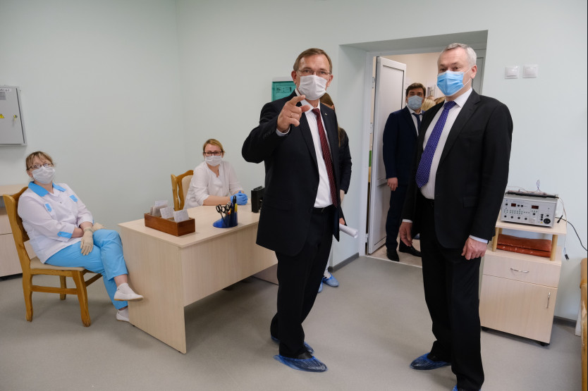 После капремонта открыли детское отделение поликлиники №1 в Новосибирске