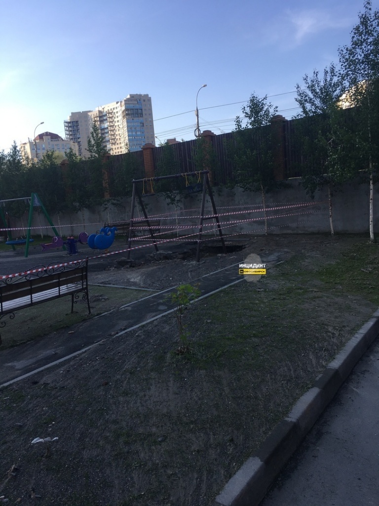 Последствия потопа в ЖК "Пифагор" Последствия потопа в ЖК "Пифагор"