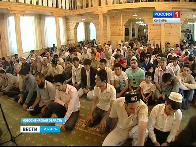 Новосибирский мусульман базар. Сколько мусульман в Новосибирске. Население мусульман в Новосибе.