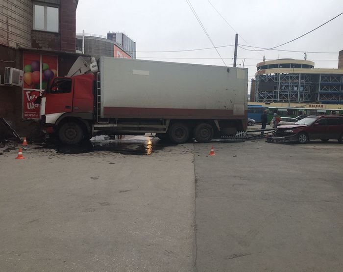 лихач на маркса.jpeg