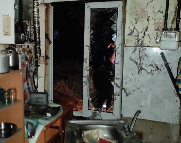 Разбитое стекло