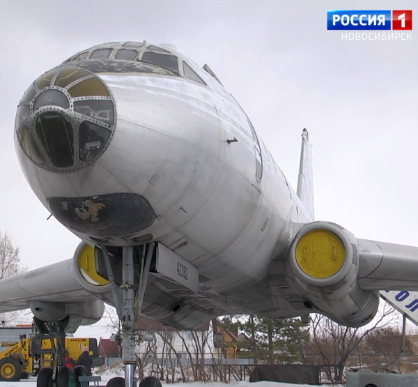 Ту-104А