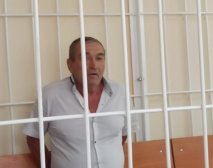 В Новосибирске суд отправил на полтора месяца в СИЗО стрелявшего из окна в людей мужчину