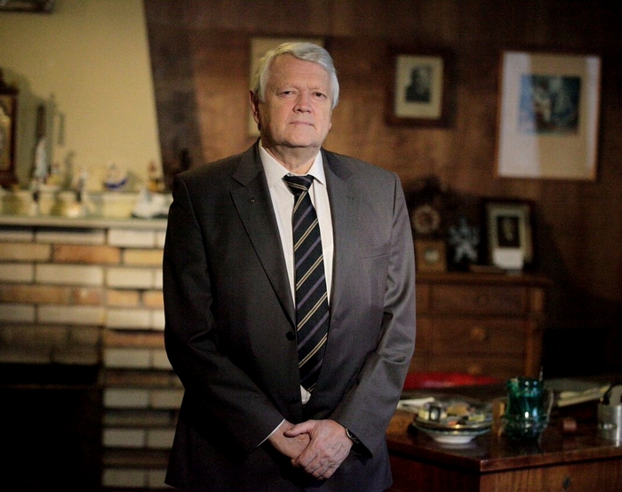 Академик Александр Асеев