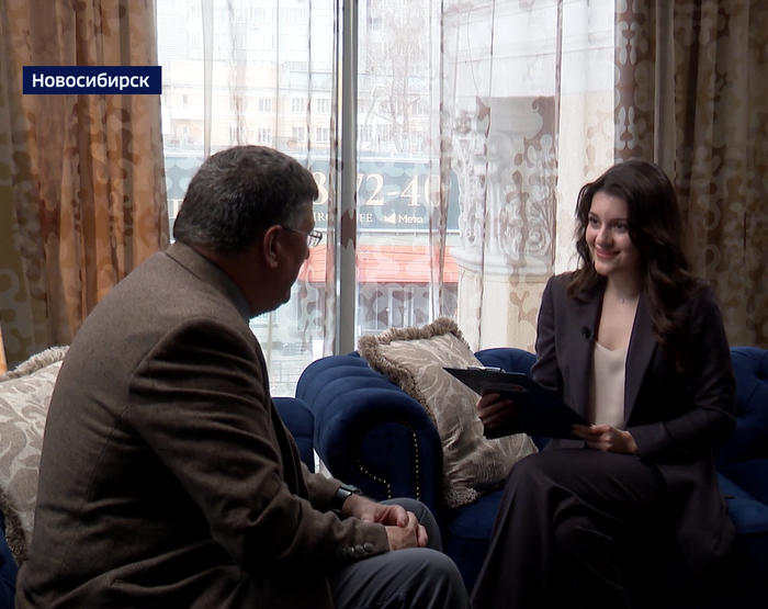 Полина Королёва берет интервью у Скотта Риттера