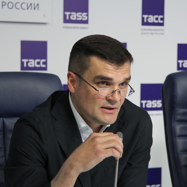 Вадим Захаров