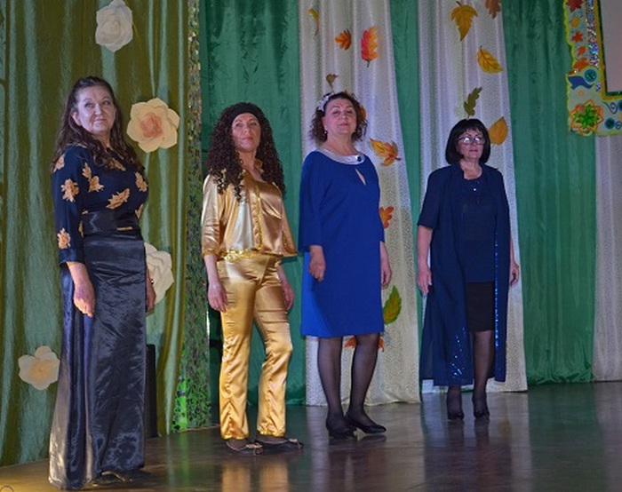В Новосибирске осуждённые бабушки покорили жюри на модном показе