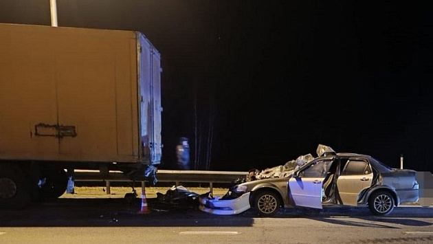 Авария на трассе под Новосибирском  оборвала жизнь сразу трёх человек