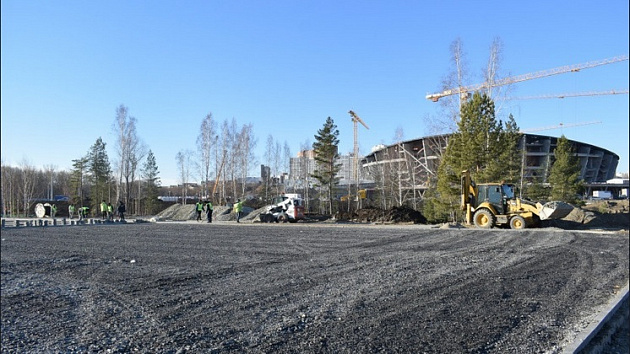 Благоустройство парка около новой ледовой арены идёт с опережением графика в Новосибирске