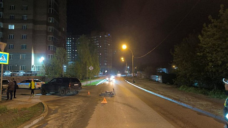 В Новосибирске 12-летний водитель питбайка пострадал в аварии с автомобилем