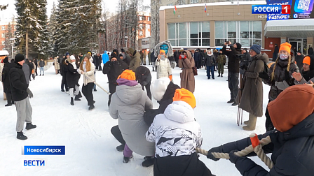 Новосибирские студенты отметили Татьянин день снежной баталией