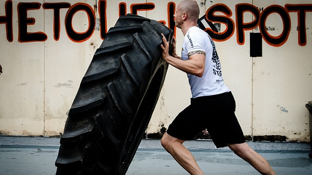 В Новосибирской области прошли соревнования по силовому экстриму