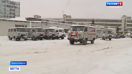 Первую партию санитарных УАЗов отправили из Новосибирска в зону спецоперации