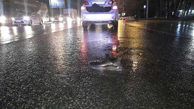  Водители двух Toyota насмерть сбили пешехода на улице Станционной в Новосибирске