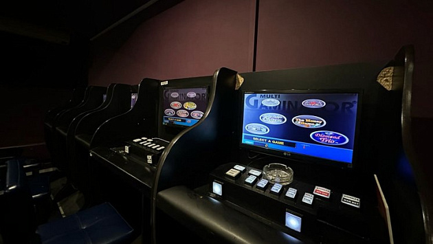 В Новосибирске администратор и охранник нелегального казино ответят перед судом