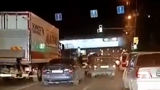 В ночном ДТП в Новосибирске столкнулись пять автомобилей  
