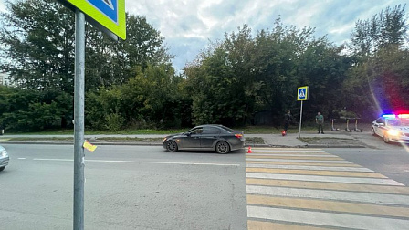 В Новосибирске машина сбила 11-летнюю девочку на пешеходном переходе 