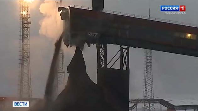 Новосибирские физики решили сделать уголь экологически чистым