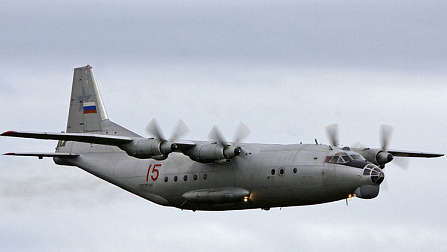 Под Новосибирском военный самолёт пролетел на сверхмалой высоте над рыбаками