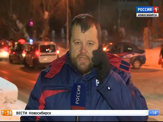 Дорожная полиция патрулирует улицы возле школ в Новосибирске
