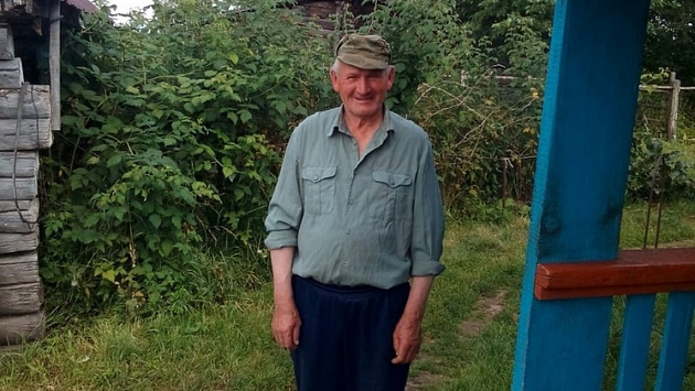 Пропавшего 73-летнего дедушку нашли в лесу на севере Новосибирской области спустя пять дней