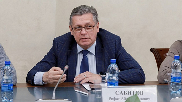 Рифат Сабитов призвал тщательно отбирать и фильтровать источники информации