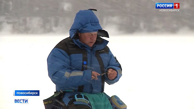 Новосибирских рыбаков предупредили об опасности выхода на лед из-за потепления и снегопада