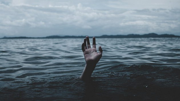 В Новосибирске 20-летний юноша утонул в озере возле горнолыжного спуска