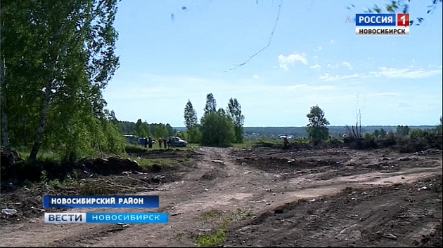 Жильцы Каменки пожаловались на застройщика: он разворошил хранилище опасных отходов 