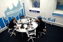 Причины и планируемые последствия референдумов на Донбассе обсудили в Новосибирске