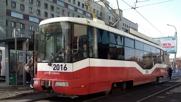 В Новосибирске организовали реверсивное движение трамваев  № 3 и 18 до 31 октября