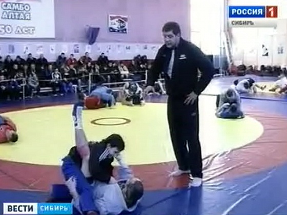 Александр Емельяненко скорее всего завершил карьеру из-за скандала в Барнауле