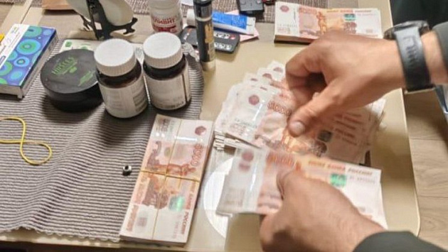 За сбыт подлежащих уничтожению товаров будут судить таможенников в Новосибирске