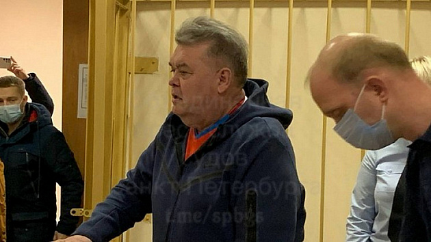 Новосибирский тренер Ильин снова не явился в суд и стал героем авторского стихотворения