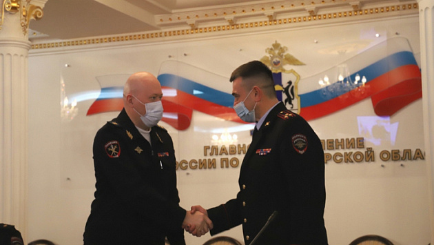 Начальник новосибирского управления МВД Андрей Кульков представил своего нового заместителя