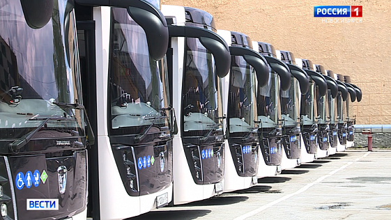 Новые автобусы готовят к выходу на городские маршруты в Новосибирске 