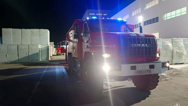 Мужчина погиб в горящем доме в новосибирском СНТ «Радуга»