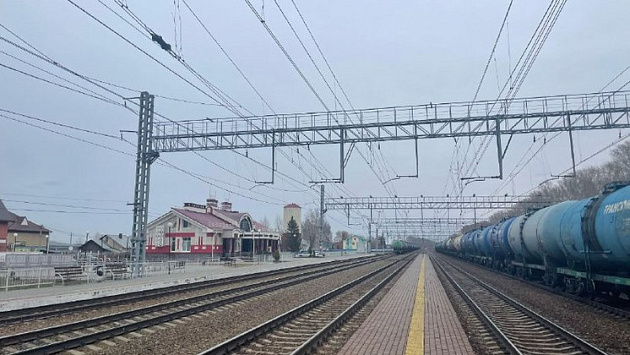 Под Новосибирском пассажирский поезд задавил 33-летнего мужчину