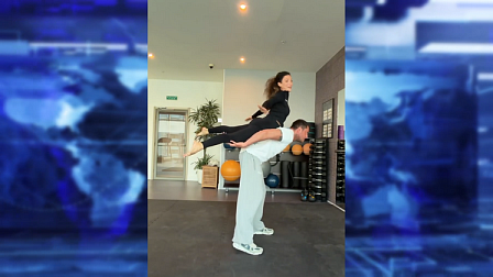 Новосибирский актёр Прилучный с женой поразили фанатов акробатическим трюком