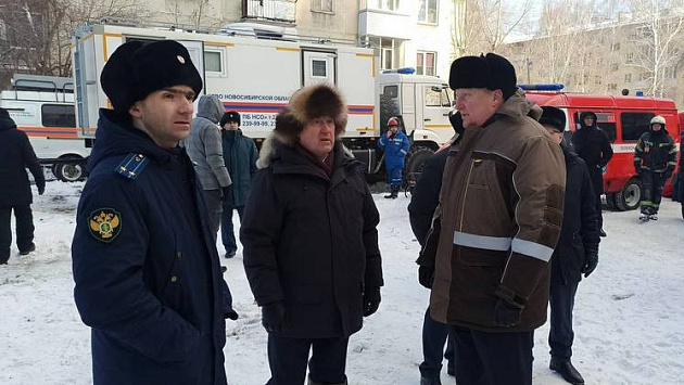 Мэр Новосибирска о взрыве газа: судьба 11 человек пока не ясна, 11 находятся в больницах