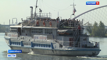 В Новосибирской области начали проверять пассажирские суда на воде