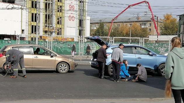 В Новосибирске 44-летняя женщина-пешеход угодила в больницу после ДТП