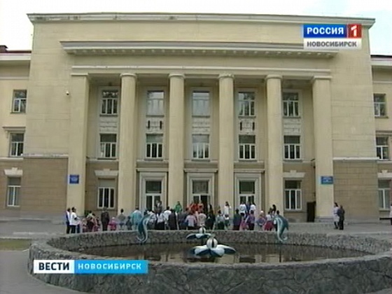 Клуб молодых родителей провел праздник для своих воспитанников и их родителей