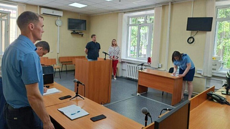 Экс-главу района Новосибирской области отправили в тюрьму за мошенничество